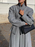 Damen elegante Oversize-Jacke mit hohem Kragen und strukturierten Ärmeln R&B