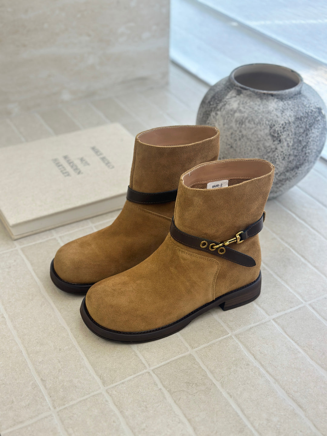 Damen elegante Chelsea Boots mit modischen Schnallen und hochwertiger Wildlederoberfläche R&B