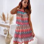 Damen Neckholder Minikleid mit zigzag-muster und luftiger Passform EB