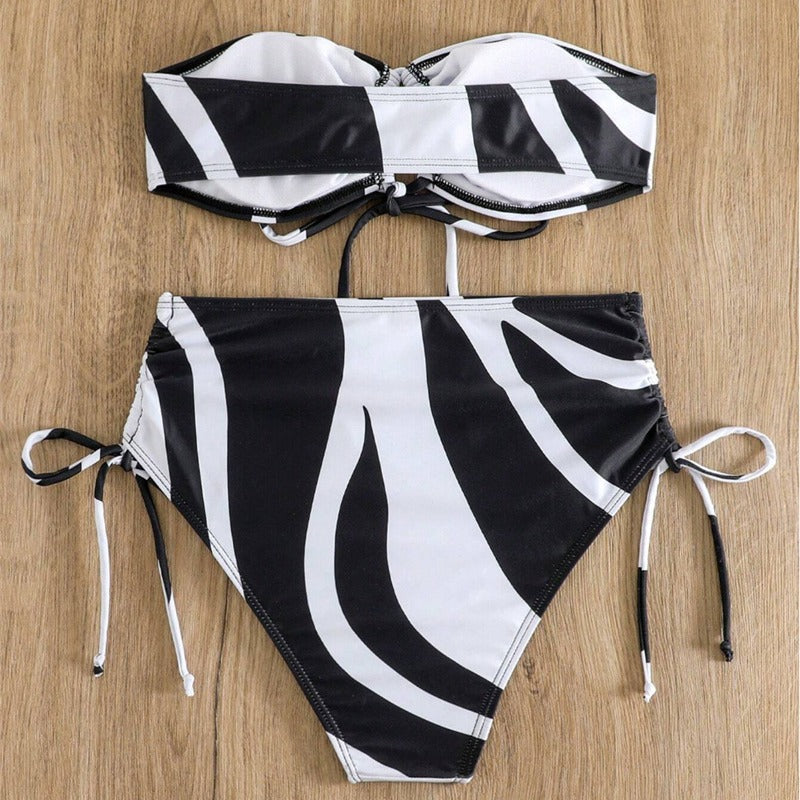 Damen Bandeau-Bikini mit verstellbaren Schnürdetails und modischem Muster R&B