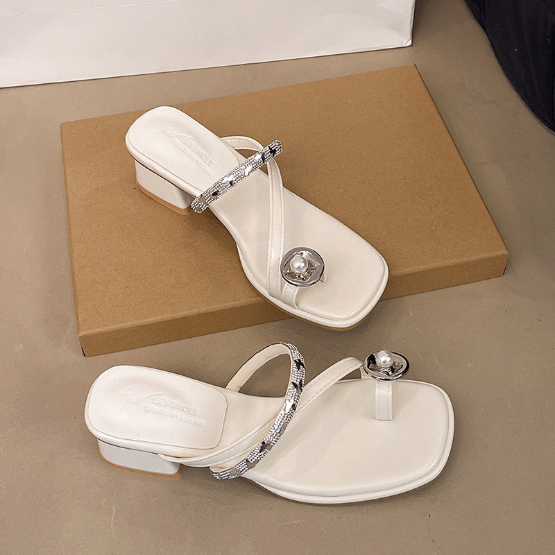 Damen Glamouröse Metallic-Sandalen mit funkelnden Strassdetails und praktischem Blockabsatz R&B