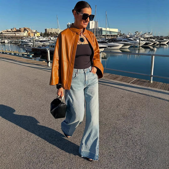 Damen Kunstlederjacke mit schickem Kapuzen-Design R&B