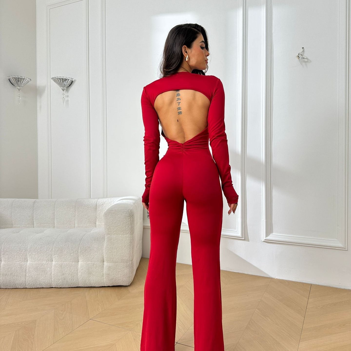 Damen trendiger Jumpsuit mit offenem Rücken und leichtem Stoff R&B