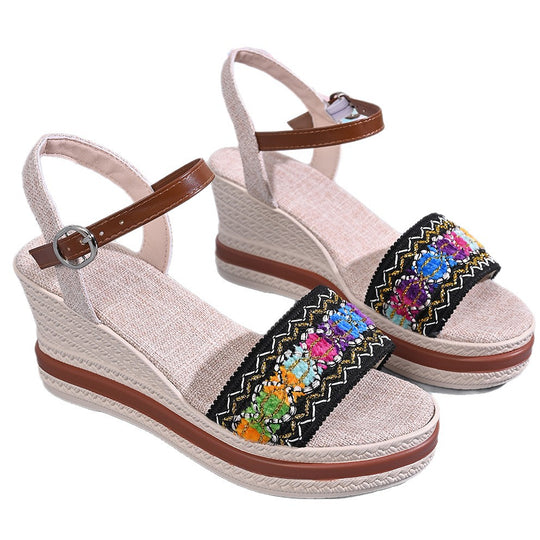 Damen Wedge-Sandalen mit buntem Stickereibesatz und komfortablem Riemchen R&B