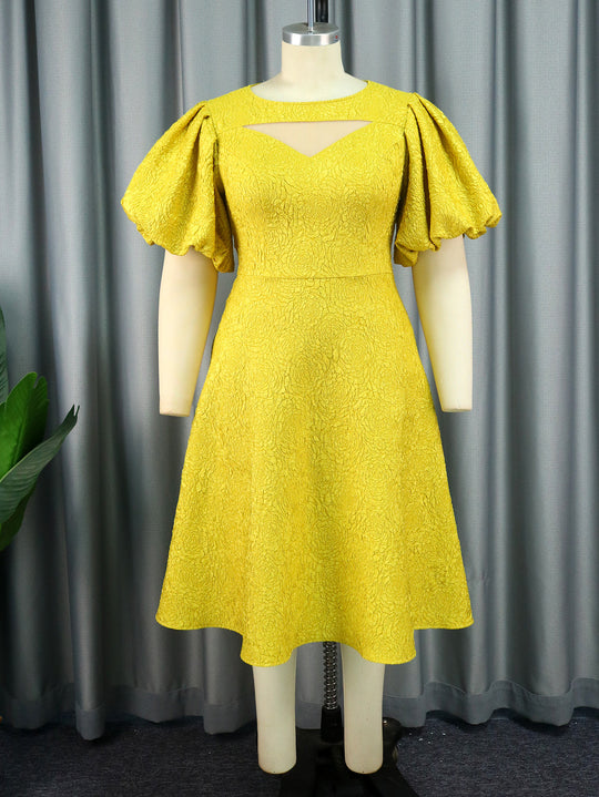 Damen Midi-Kleid mit voluminösen Puffärmeln und dekorativem Ausschnitt R&B