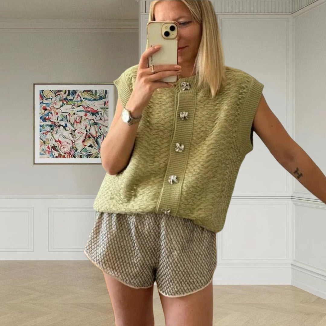 Damen Strickweste mit dekorativen Knöpfen und elegantem Schnitt R&B