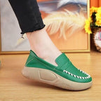 Damen Slip-On Sneakers im R&Brnen Design mit atmungsaktiver Sohle R&B