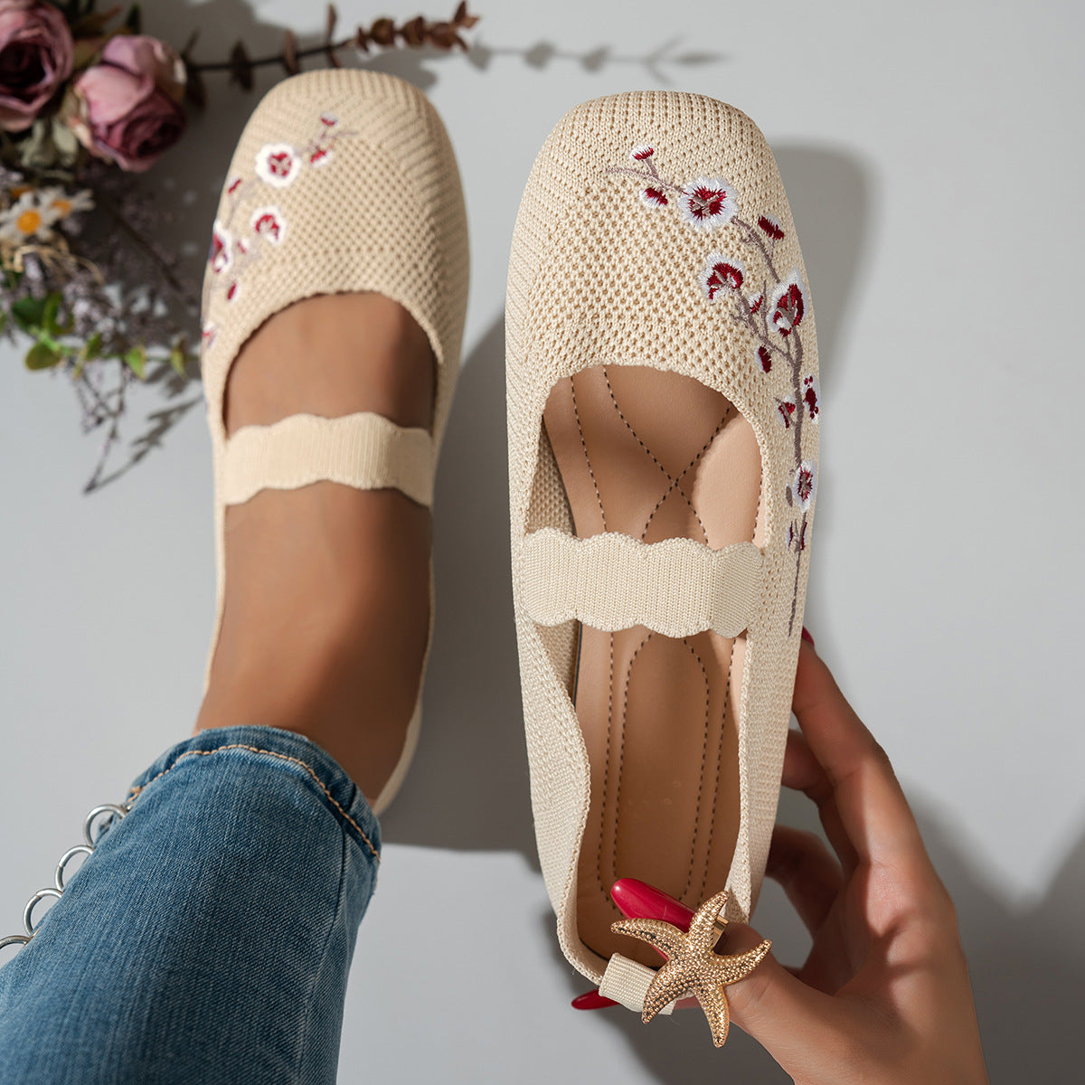 Damen Ballerinas mit floralem Stickdesign und elastischem Riemen R&B