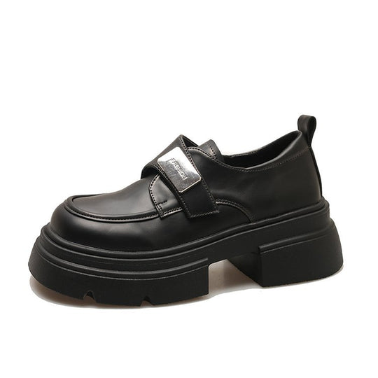 Damen elegante Loafers mit Metallakzent und robuster Sohle R&B