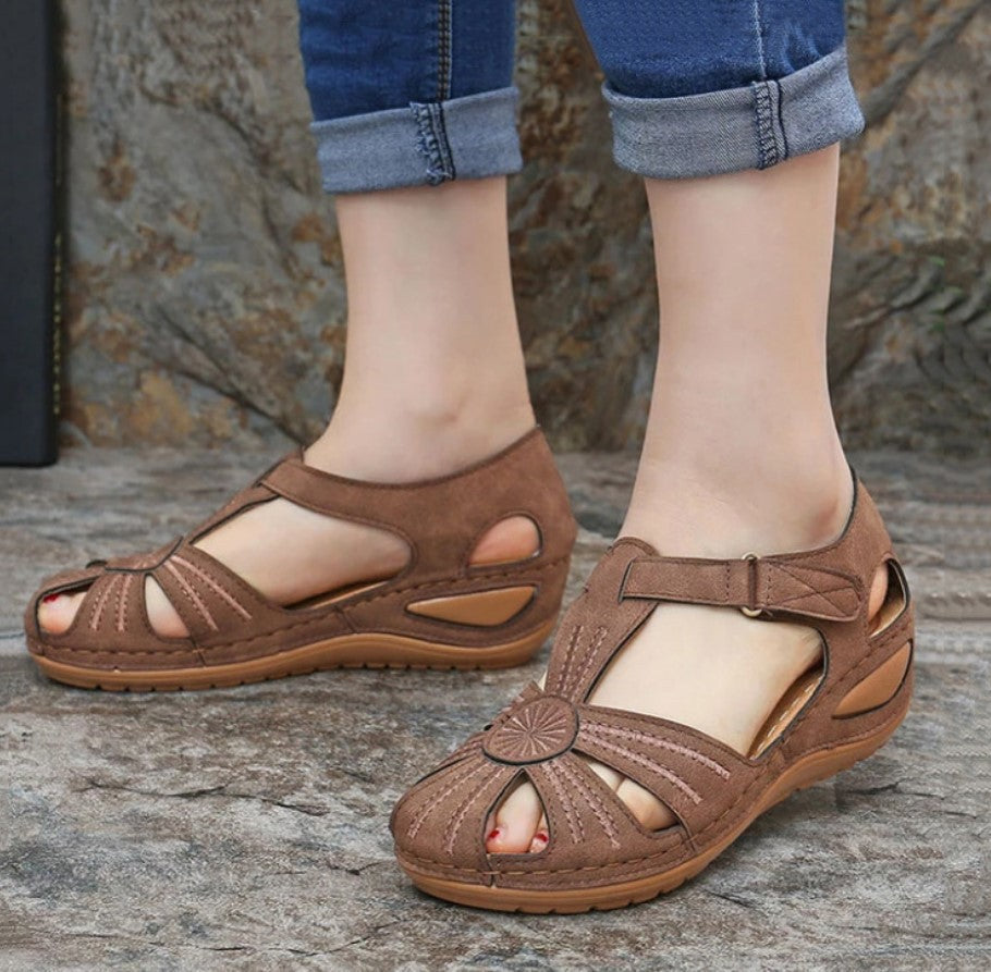 Damen Schnürsandalen mit offenem Zehenbereich und ergonomischer Sohle R&B