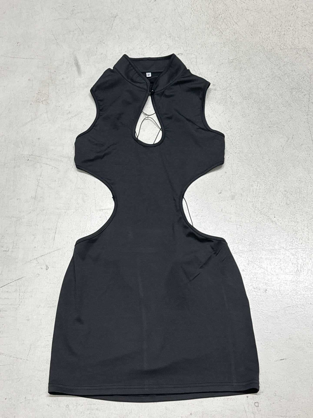 Damen bodycon Kleid mit modischem Cut-Out-Design und schickem Stehkragen R&B