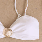 Damen Hochgeschnittener Bikini mit glamourösen Muschel-Details