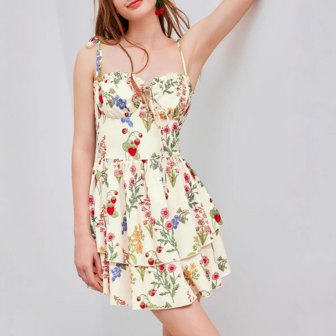 Damen Minikleid mit Blumenmuster und bordeauxfarbenem Unterrock R&B