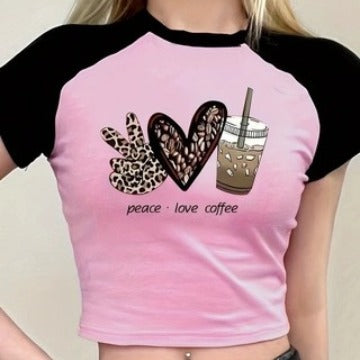 Damen Crop-T-Shirt mit kreativem Kaffee-Motiv und lässiger Passform R&B