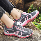 Damen Outdoor-Laufschuhe mit effektivem Schnellschnürsystem