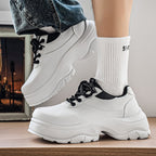 Damen Sportliche Sneaker mit rutschfester Sohle und dämpfendem Innenmaterial R&B