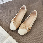 Damen elegante Ballerinas mit modischer Rüschendetail und Perlenakzent R&B