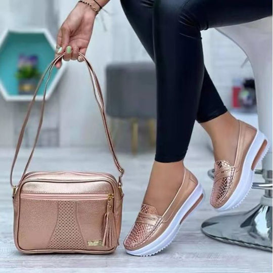 Damen Slip-On Mokassins mit strukturiertem Obermaterial und rutschfester Sohle R&B
