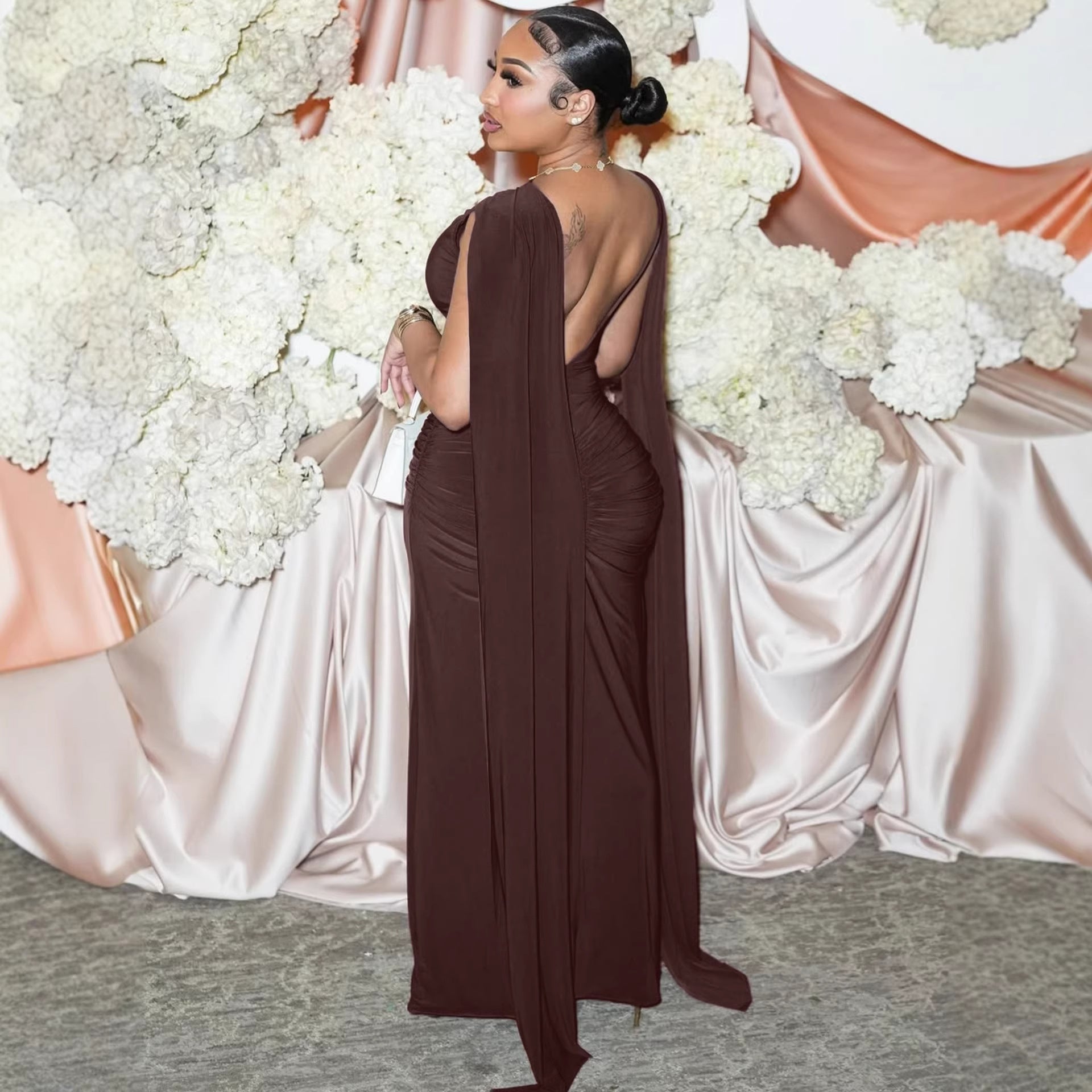 Damen Elegantes Maxikleid mit Raffungen und transparenten Ärmeln R&B