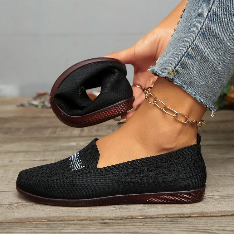 Damen bequeme Slipper aus atmungsaktivem Strickmaterial mit eleganter Zierstickerei R&B