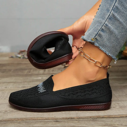 Damen bequeme Slipper aus atmungsaktivem Strickmaterial mit eleganter Zierstickerei R&B
