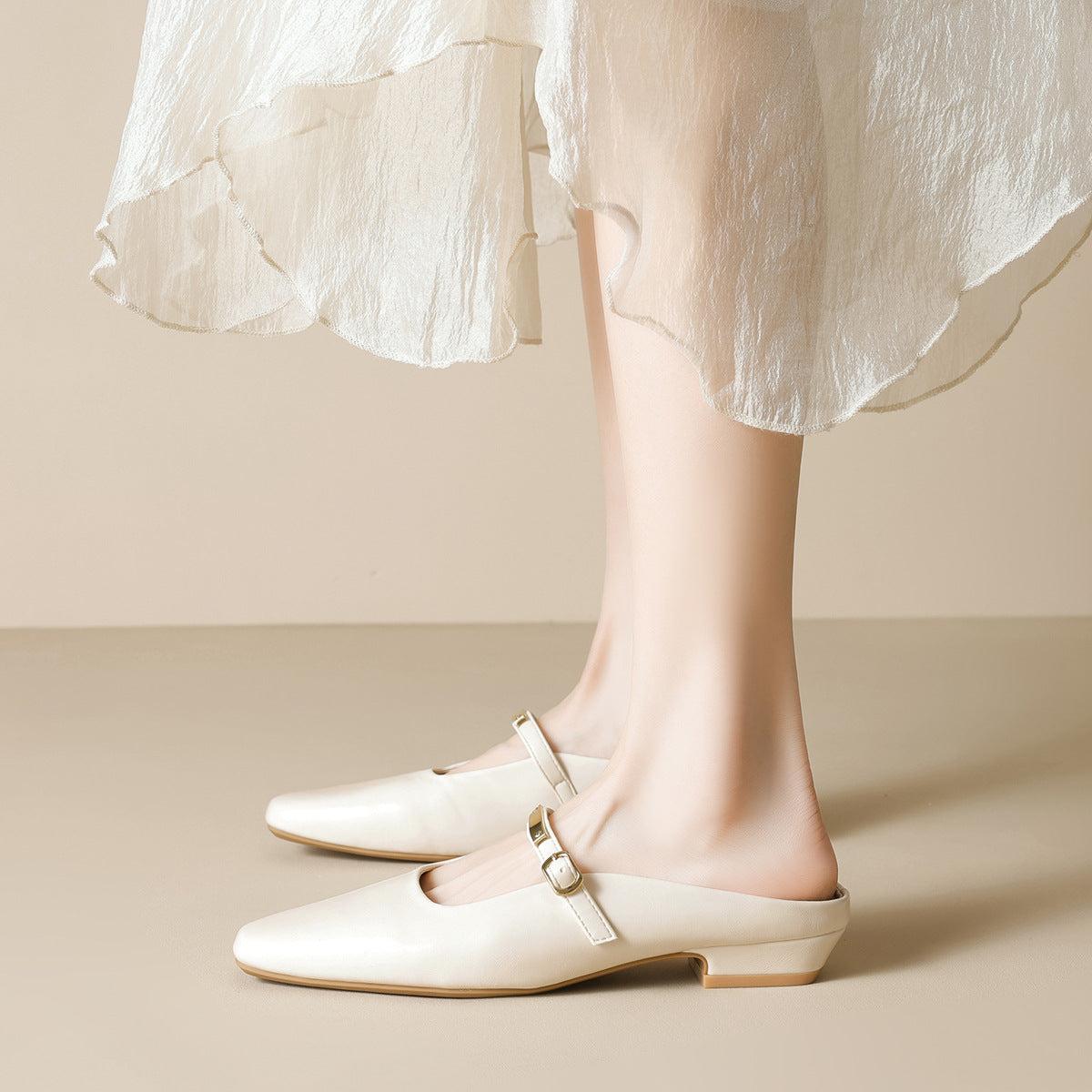 Damen Slingback Mules mit eleganter Schnallenakzent