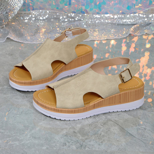 Damen Wedge-Sandalen mit perforiertem Obermaterial und verstellbarem Riemen R&B