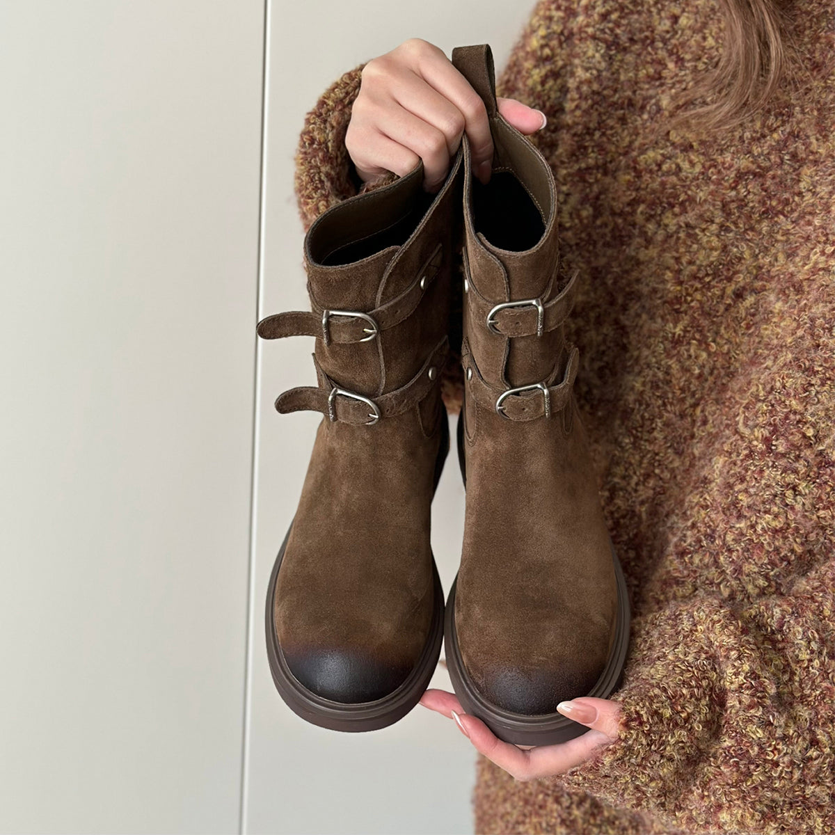 Damen Stiefel mit stylischen Schnallen und robustem Profil R&B