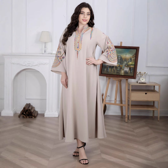 Damen Elegantes Langkleid mit traditionellem Muster und bestickten Ärmeln R&B