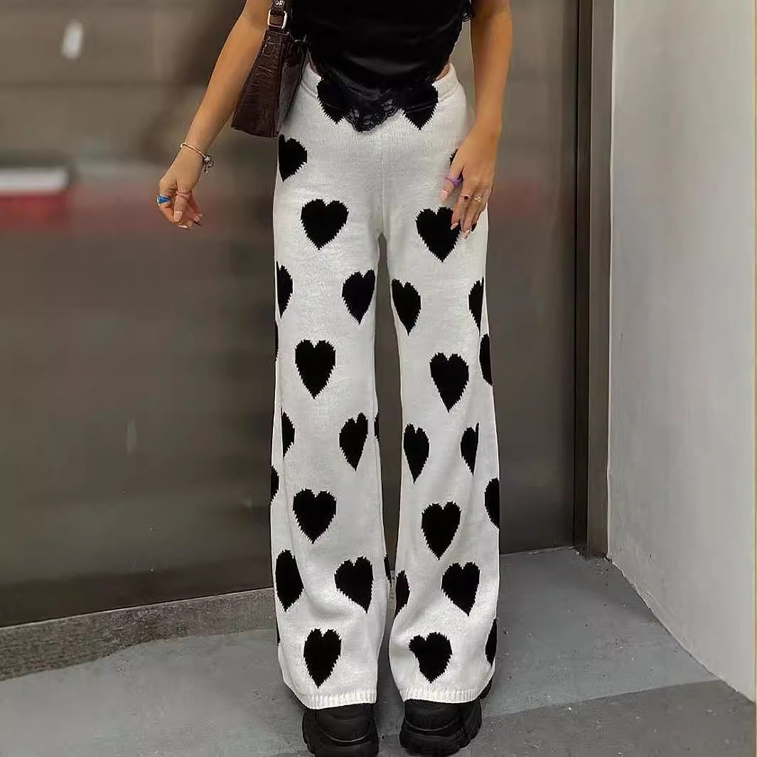 Damen Strickhose mit Herzmuster und weitem Bein R&B