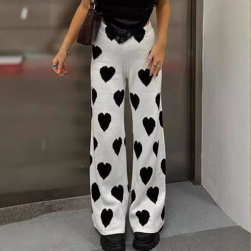 Damen Strickhose mit Herzmuster und weitem Bein R&B