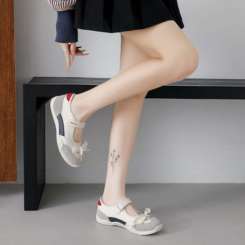 Damen Sportliche Slipper mit modischem Riemendesign und praktischer Klettverschlusslösung R&B