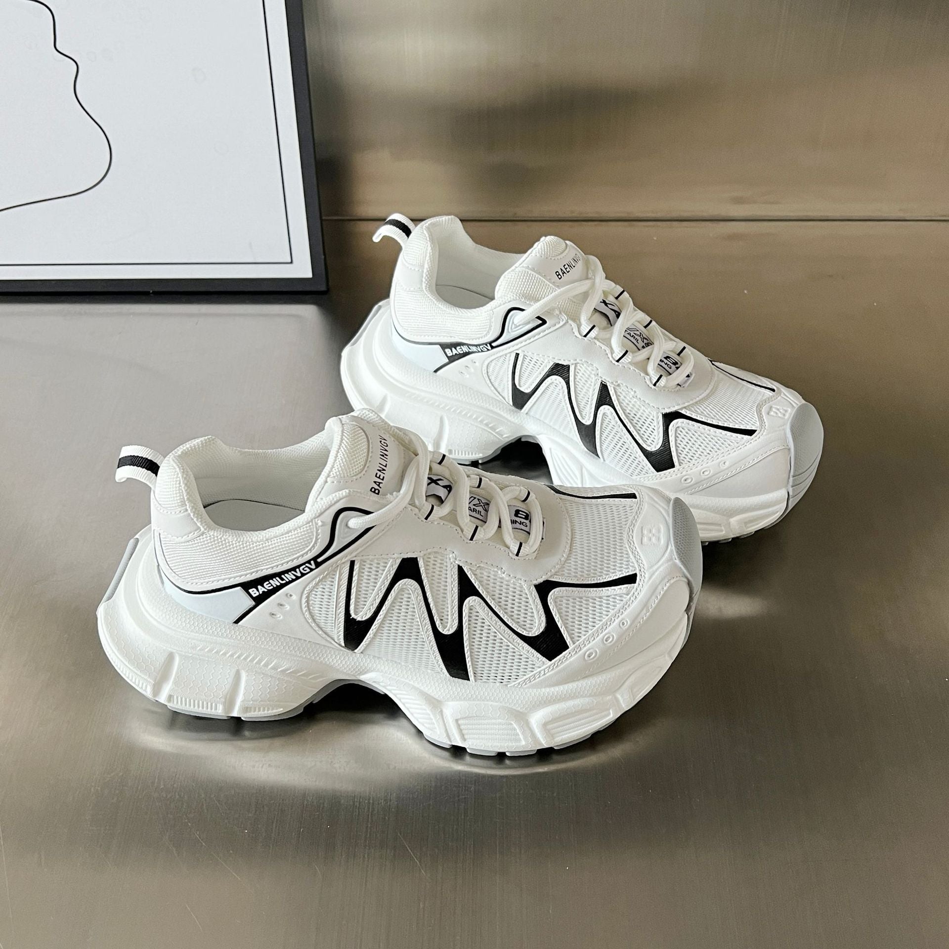 Damen Sportliche Sneakers mit atmungsaktivem Mesh und dämpfender Sohle R&B