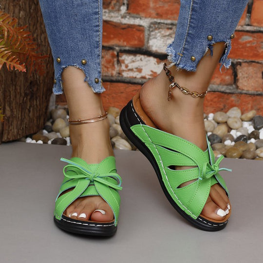 Damen Riemensandalen mit atmungsaktiven Einschnitten und komfortablem Fußbett R&B
