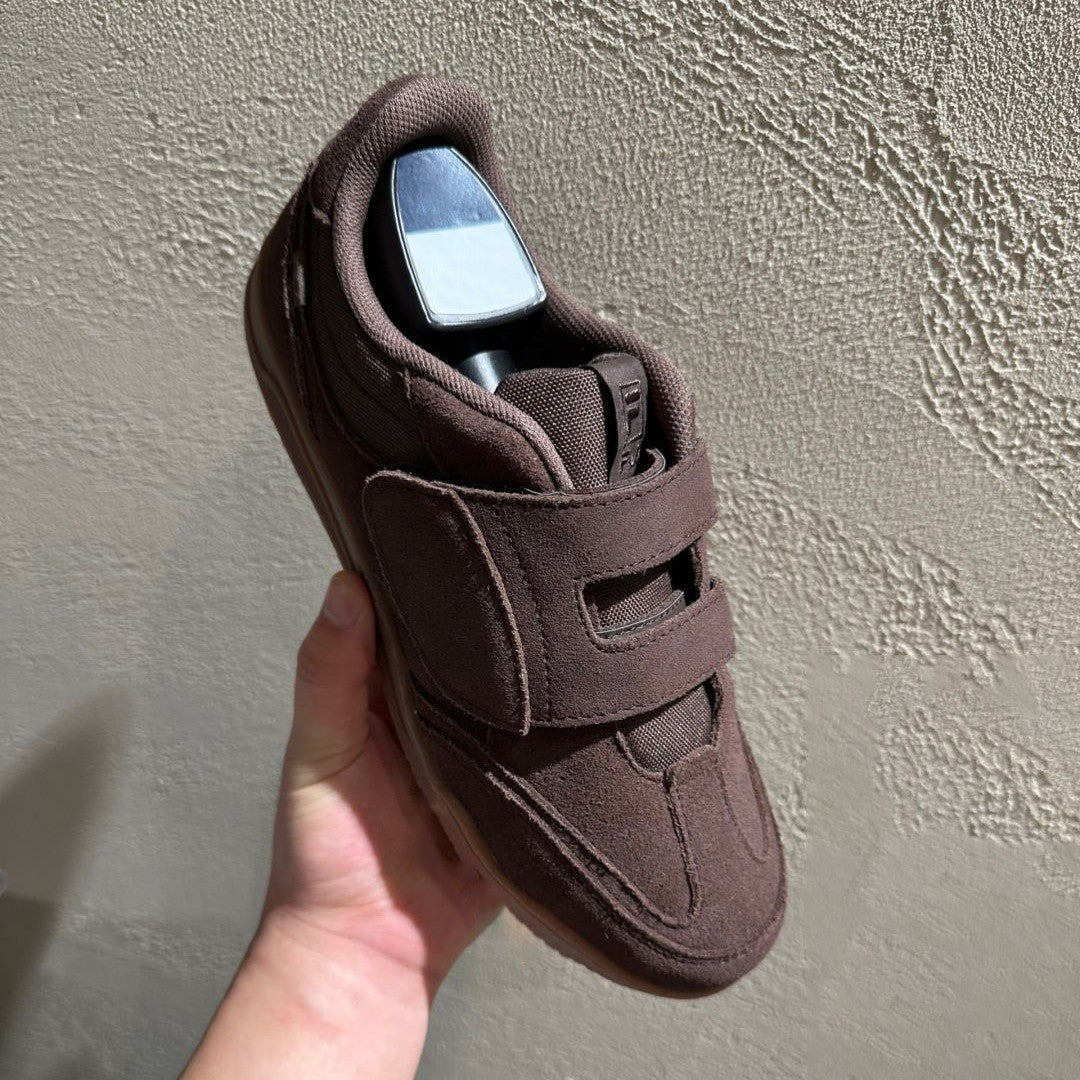 Damen Sportliche Klettverschluss-Sneaker aus weichem Material mit dämpfender Sohle