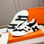 Damen Sneaker mit atmungsaktiver Struktur und rutschfester Sohle R&B