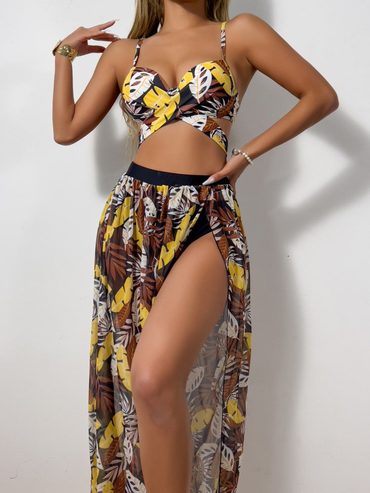 Damen Bikini-Set mit extravagantem Cut-Out und floralem Rock R&B