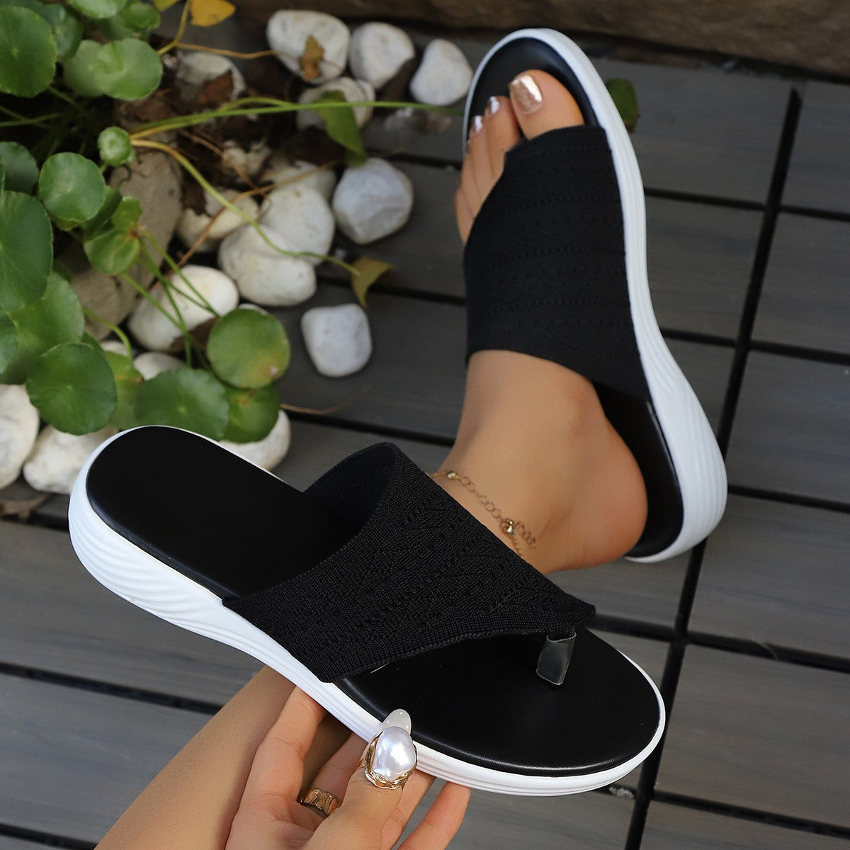 Damen Zehenstegsandalen mit atmungsaktivem Netzdesign und rutschfester Sohle R&B