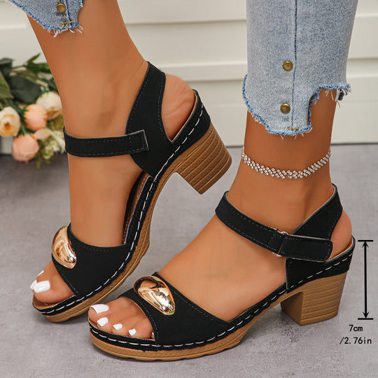 Damen elegante Sandalen mit geschmackvollem Metallic-Detail R&B