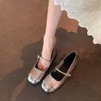 Damen Ballerinas mit dekorativem Riemchen und hochwertiger Metallakzent
