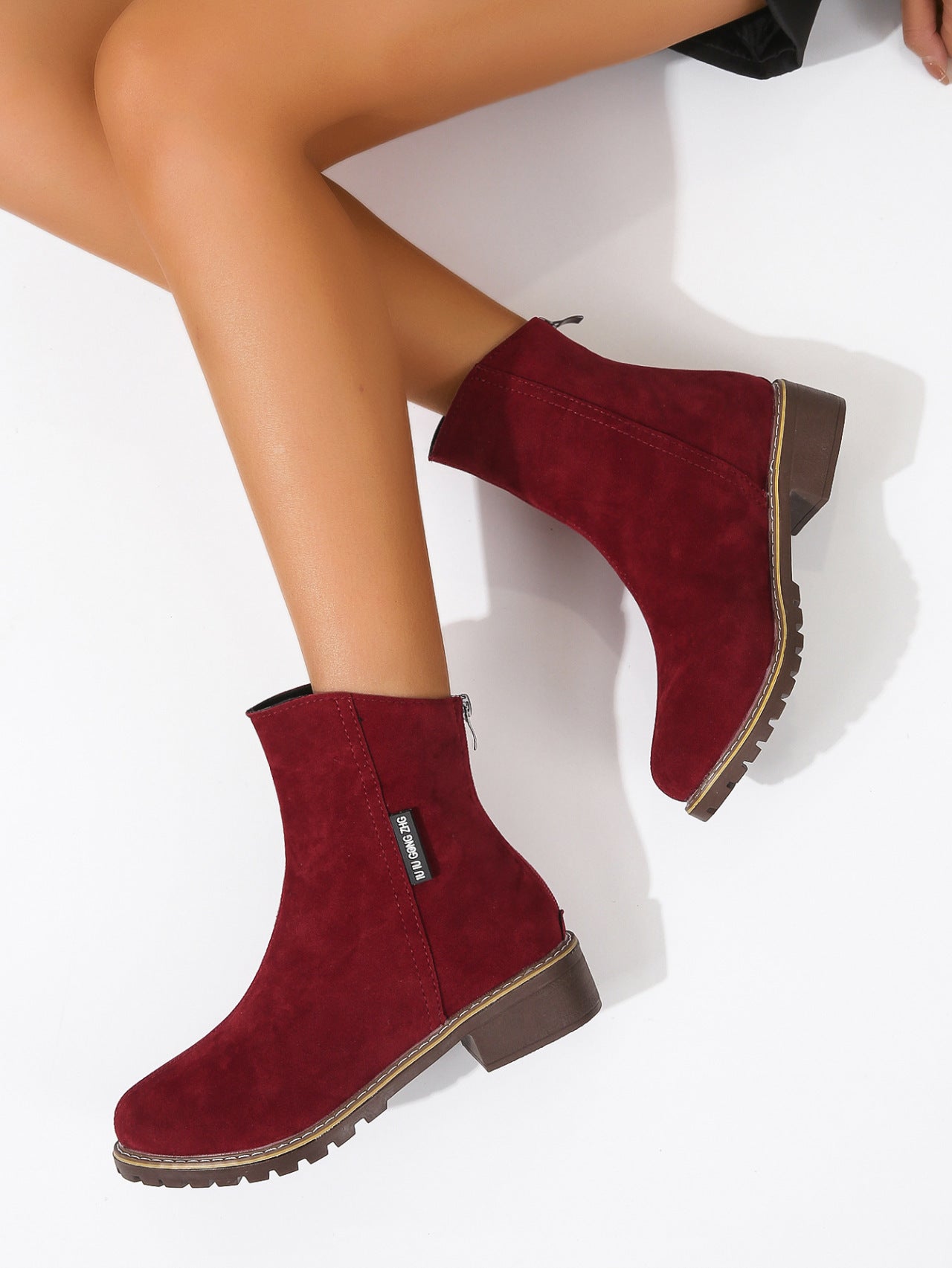 Damen Modische Ankle Boots aus Wildleder mit Reißverschluss R&B