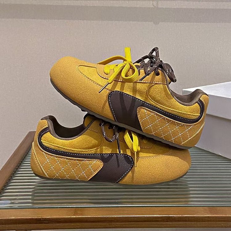 Damen Sneaker mit atmungsaktivem Obermaterial und komfortablem Dämpfungssystem R&B
