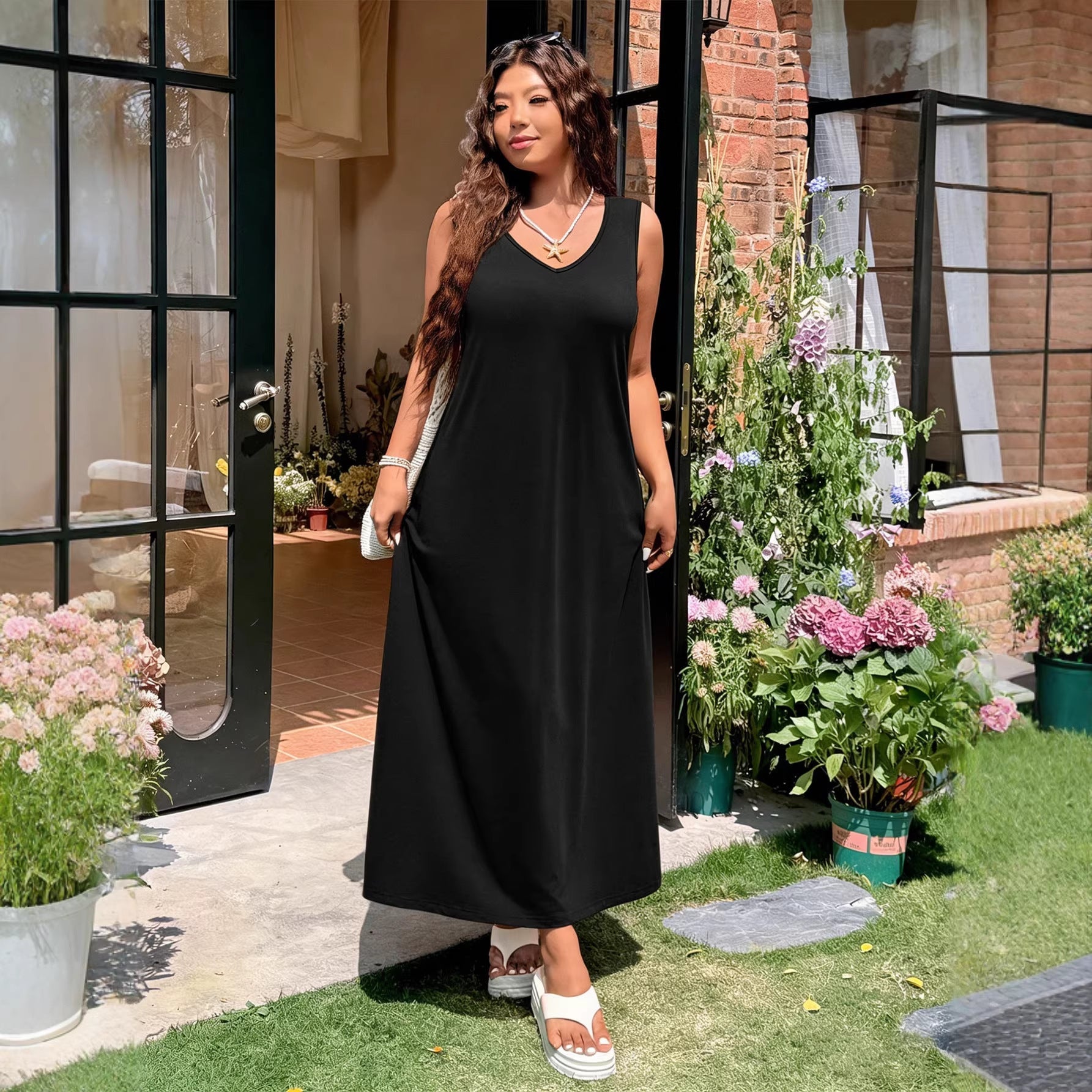 Damen luftiges Maxikleid mit V-Ausschnitt und seitlichem Schlitz R&B