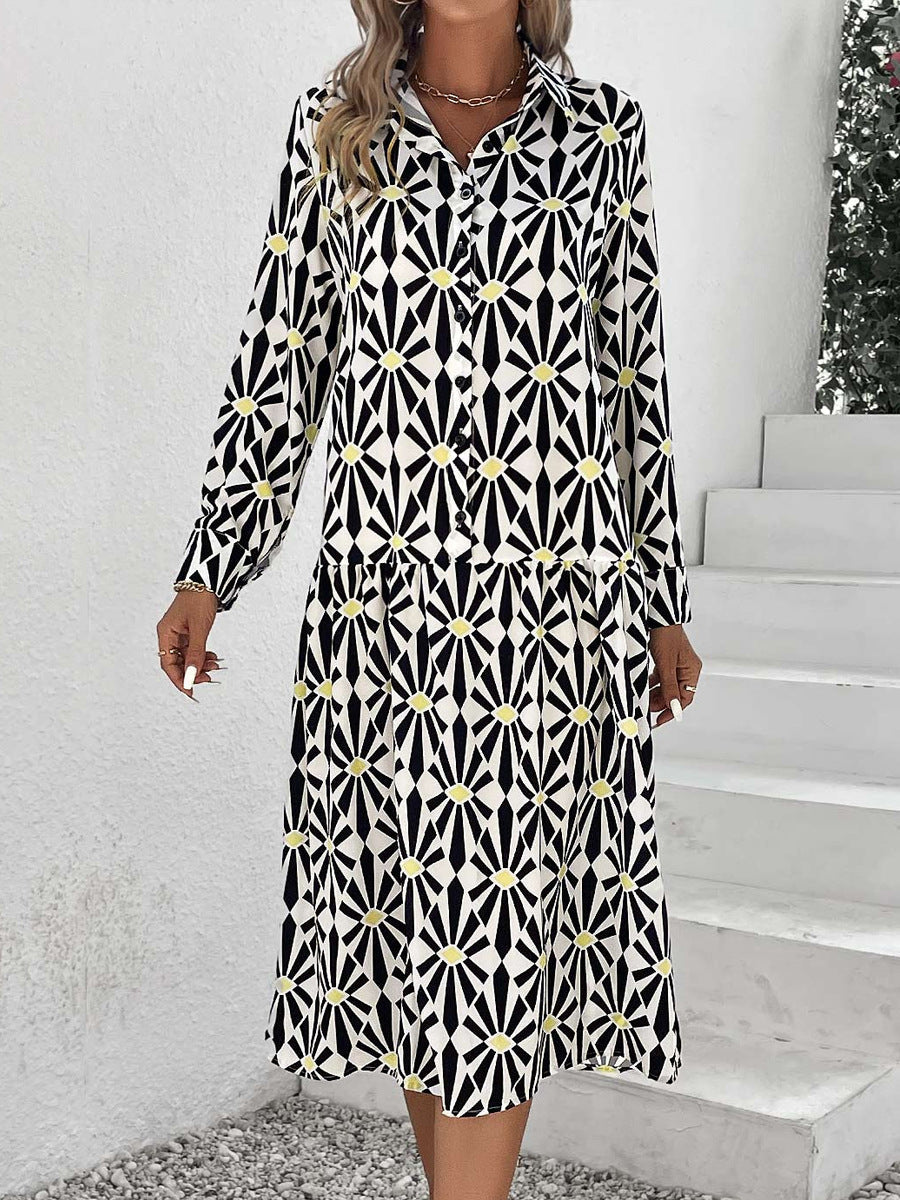 Damen Hemdblusenkleid mit modernem geometrischen Muster