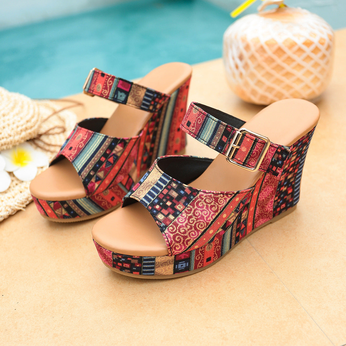 Damen Wedge-Sandalen mit modischem Riemendesign und buntem Mustermix R&B