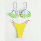 Damen Triangel-Bikini mit modischen Farbakzenten