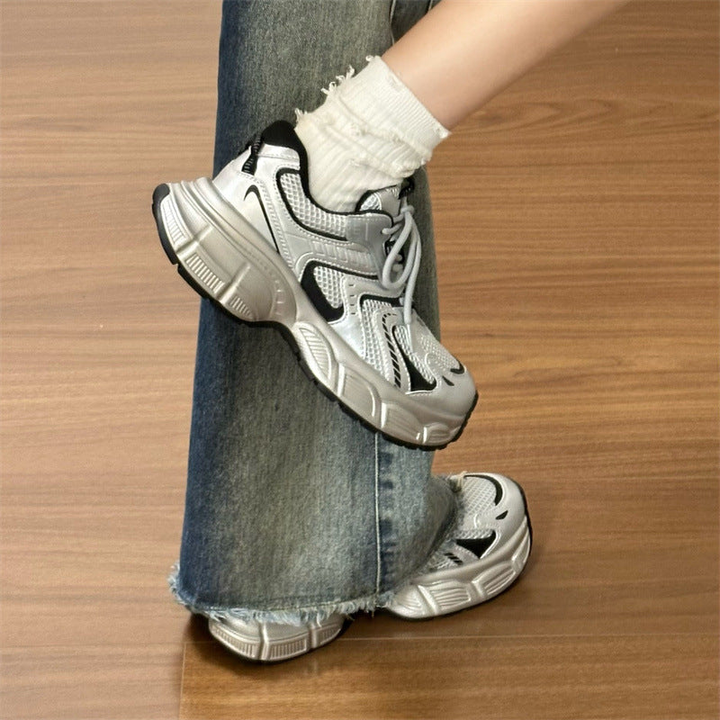 Damen Komfortable Sneakers im sportlichen Design mit atmungsaktiven Mesh-Einsätzen R&B