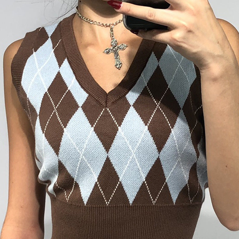 Damen cropped Stricktop mit modernem Rautenmuster R&B