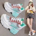 Damen sportliche Sneakers mit hochflexibler Sohle und modischen Glitzerdetails R&B