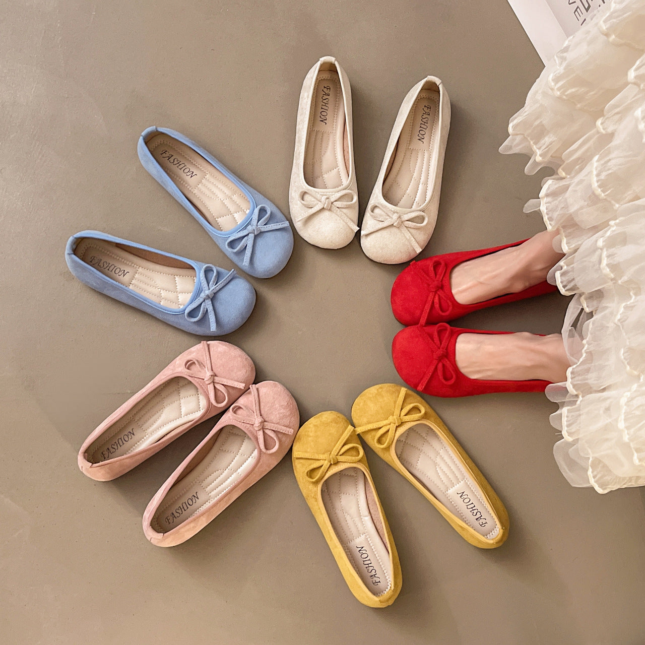 Damen elegante Ballerinas mit zierlichem Schleifendetail EB
